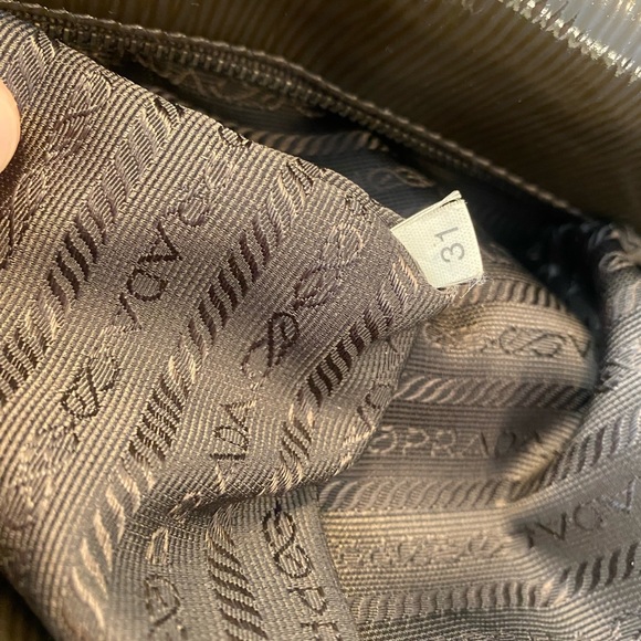 Prada Shiny Green Leather Tote - Picture 15 of 16